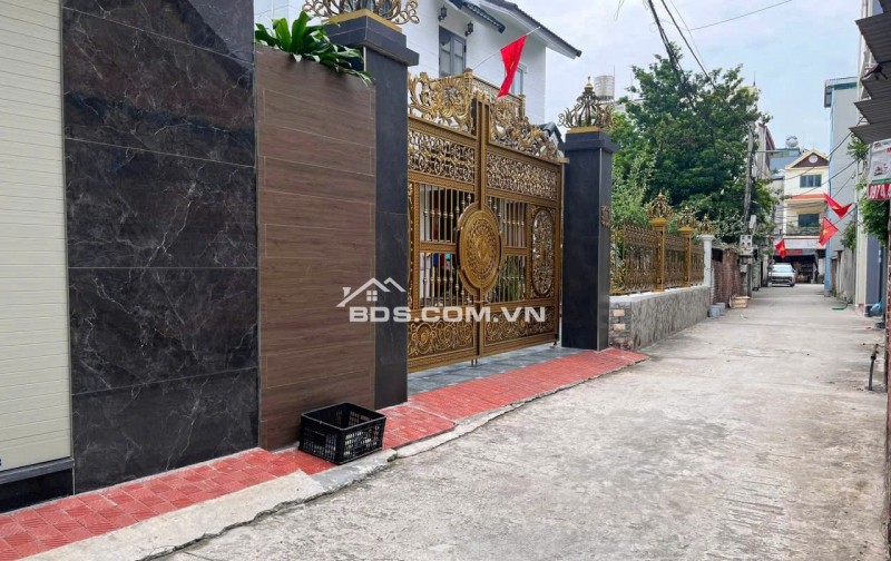 Bán nhà sân vườn gần KĐT Kim Hoa, Mê Linh. 170m2 MT 12m. Dưới 6.4 tỷ